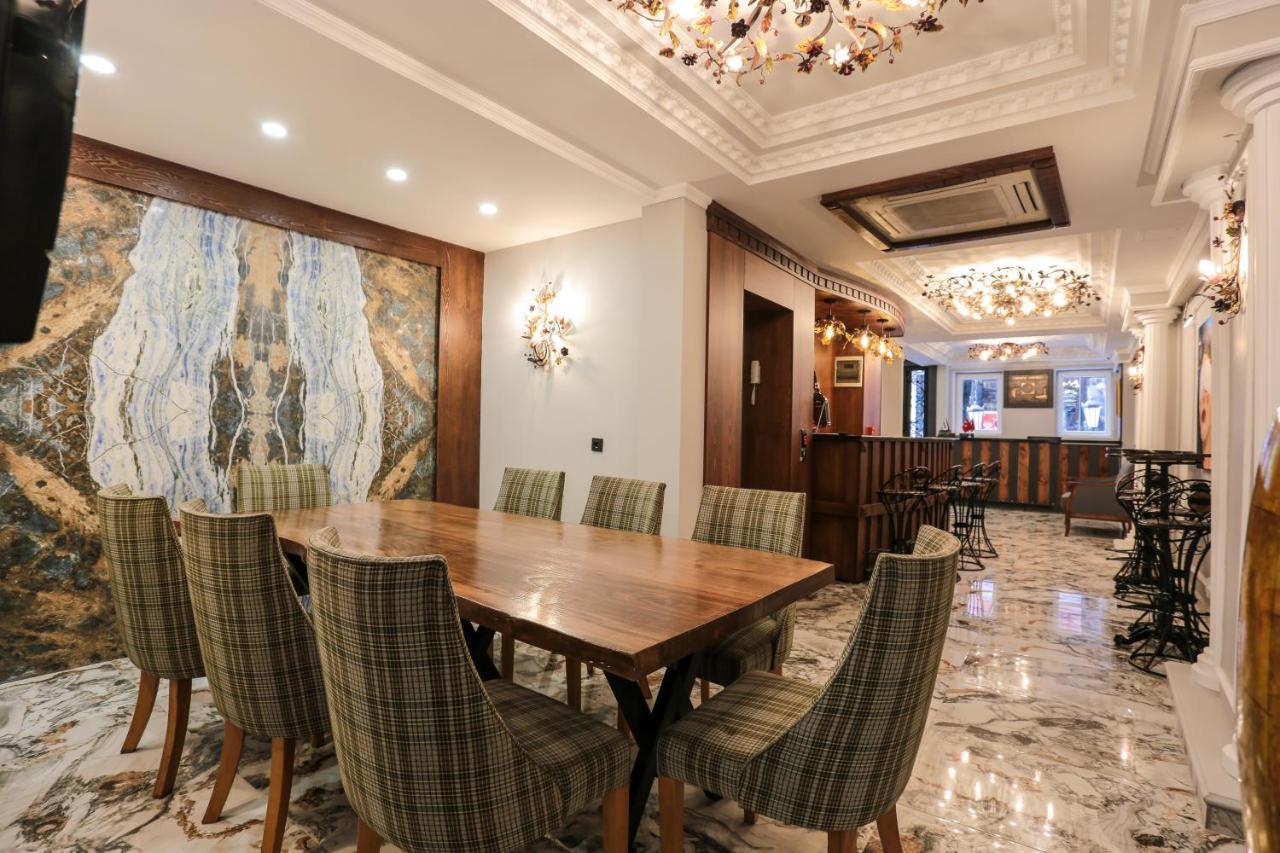 Arach Hotel Harbiye Istanboel Buitenkant foto