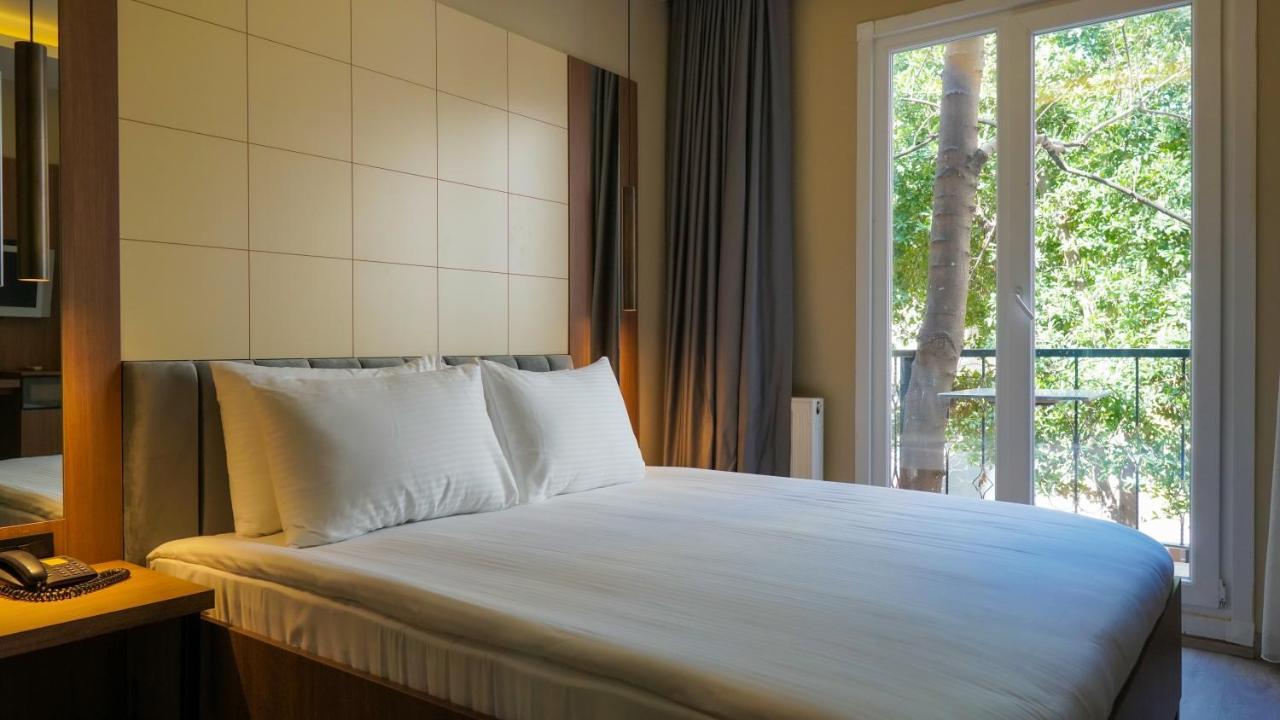 Arach Hotel Harbiye Istanboel Buitenkant foto