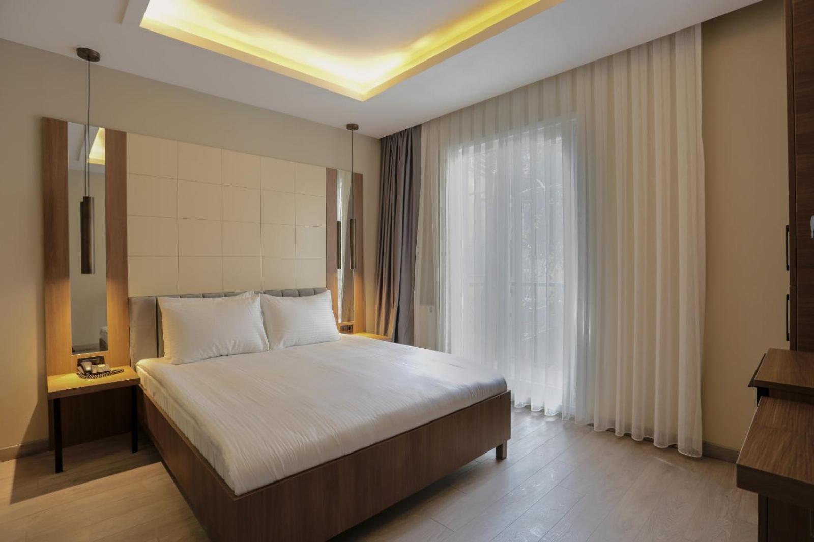 Arach Hotel Harbiye Istanboel Buitenkant foto